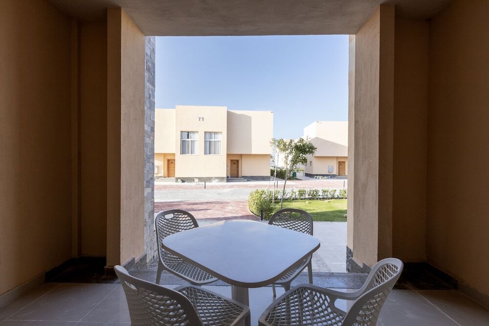 Эль-Аламейн: TOLIP Resort Sunrays