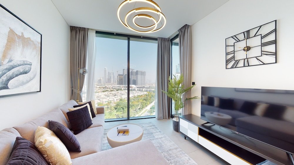 Дубай: Al Meydan - Sobha Waves 902