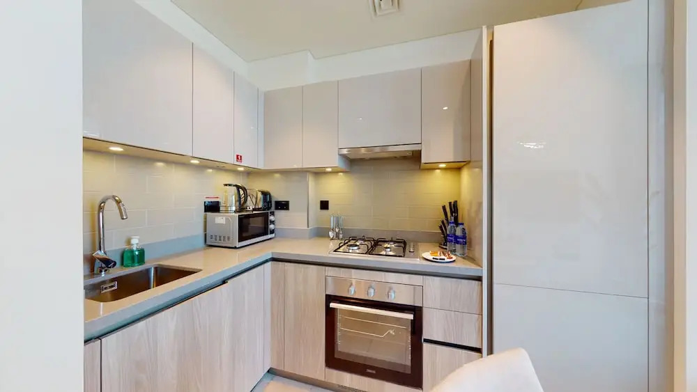 Дубай: Al Meydan - Sobha Waves 902