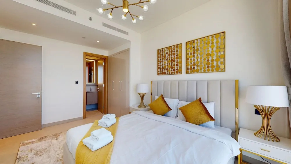Дубай: Al Meydan - Sobha Waves 902