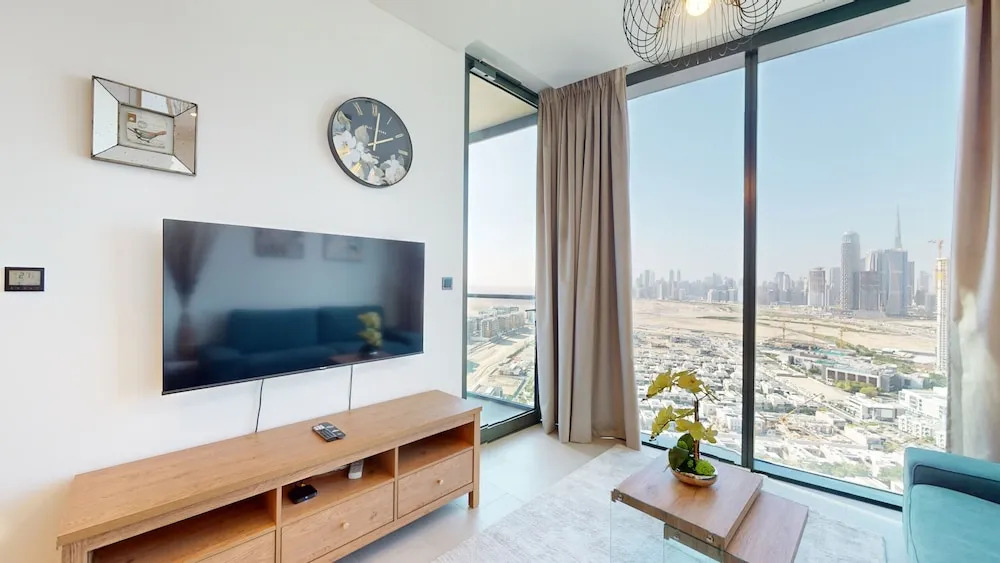 Дубай: Al Meydan - Sobha Waves 902