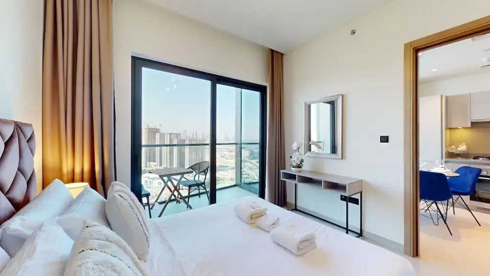 Дубай: Al Meydan - Sobha Waves 902