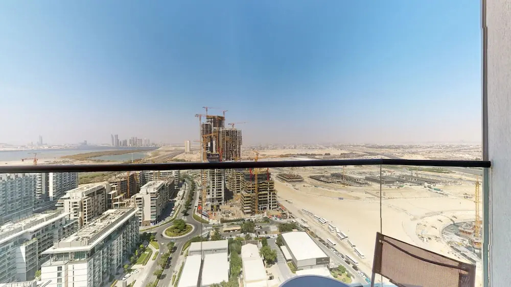 Дубай: Al Meydan - Sobha Waves 902