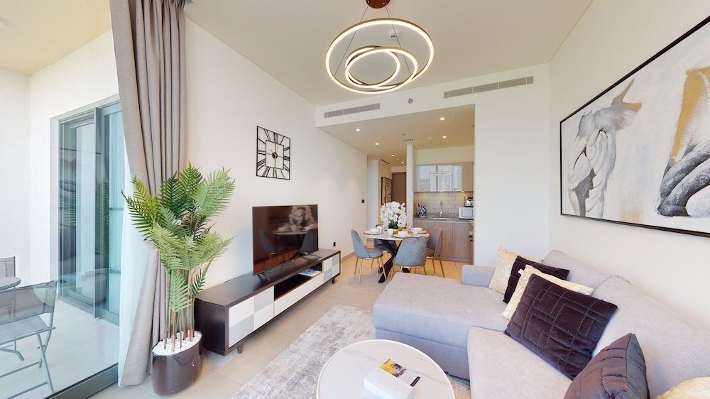 Дубай: Al Meydan - Sobha Waves 902