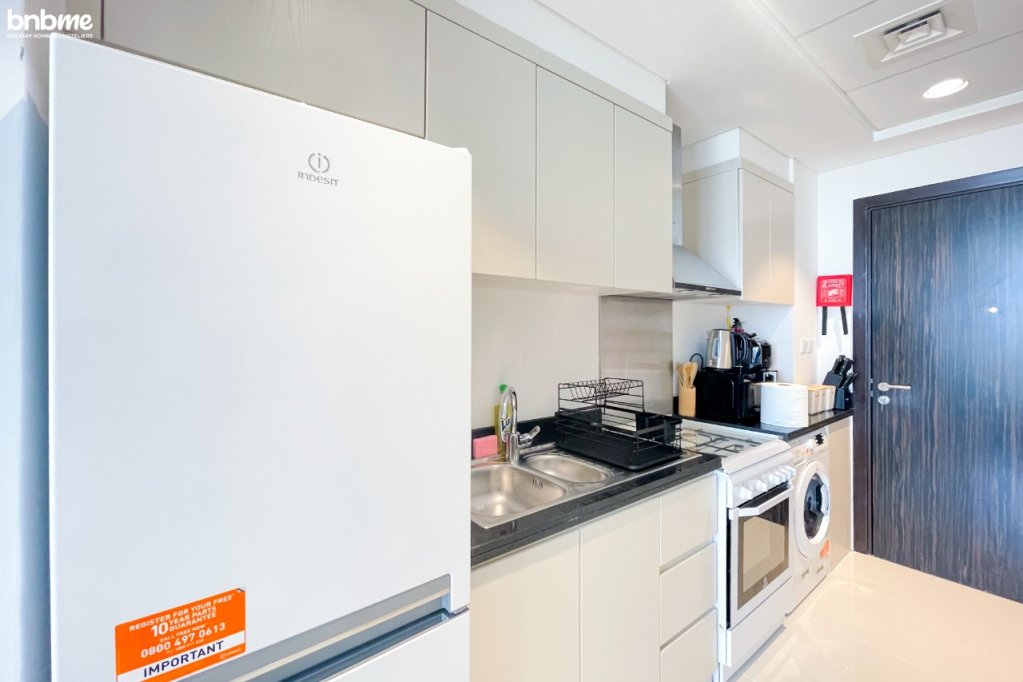Дубай: Апартаменты bnbmehomes | Luxurious 'ST' Apt in DAMAC-2716