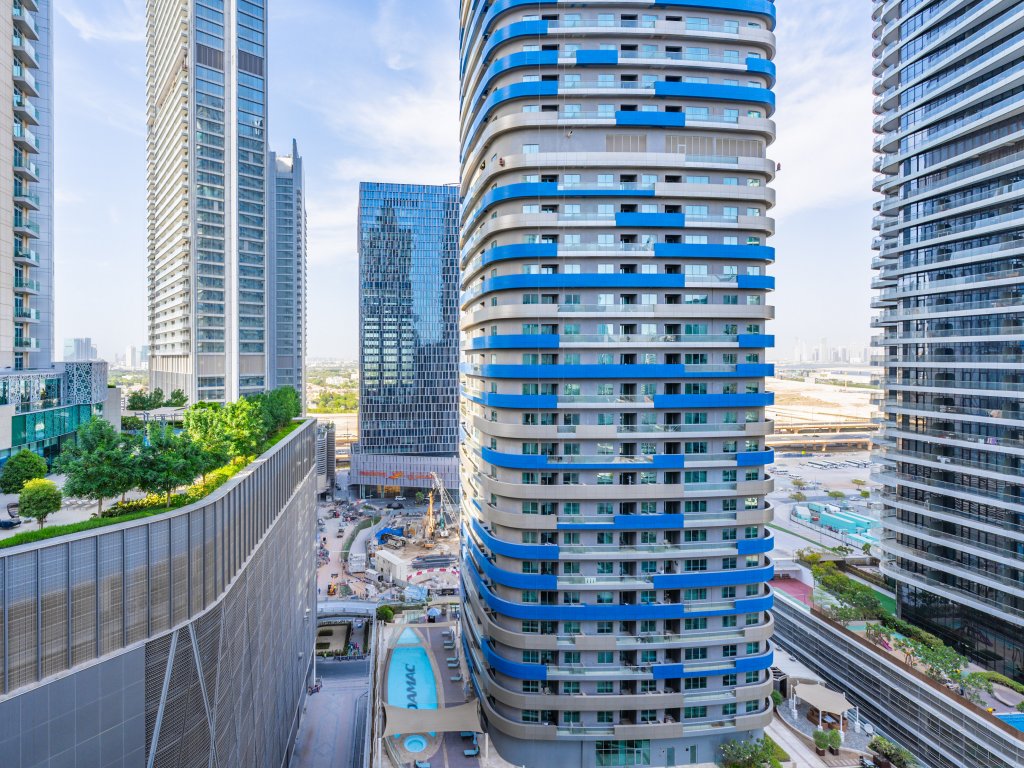 Дубай: Апартаменты Serene 1BR- City View-2 Mins walk to Dubai Mall