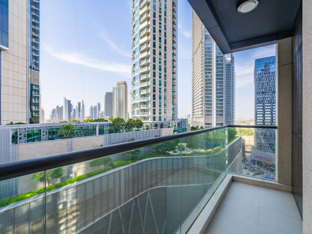 Дубай: Апартаменты Serene 1BR- City View-2 Mins walk to Dubai Mall