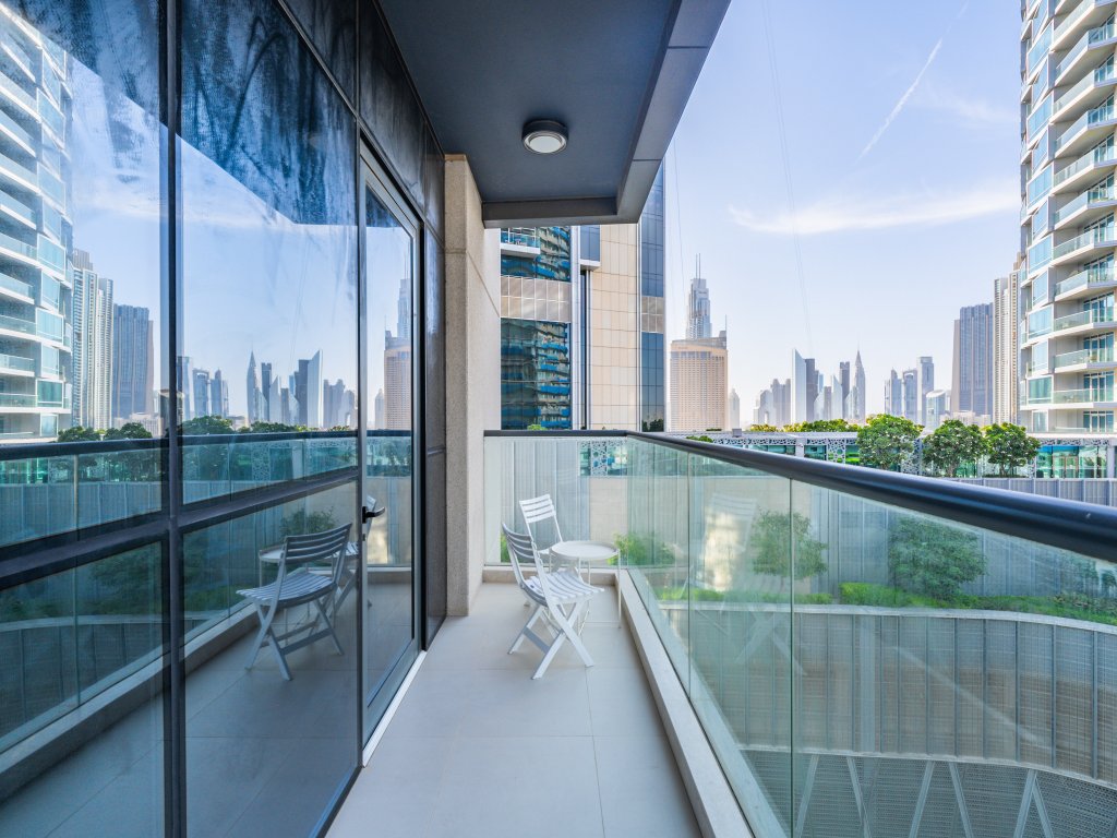 Дубай: Апартаменты Serene 1BR- City View-2 Mins walk to Dubai Mall