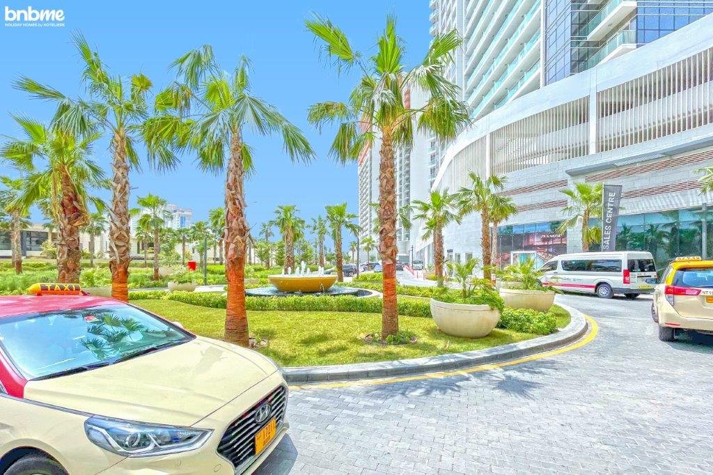 Дубай: Апартаменты bnbmehomes | Damac Hills Studio w/ City View-2504