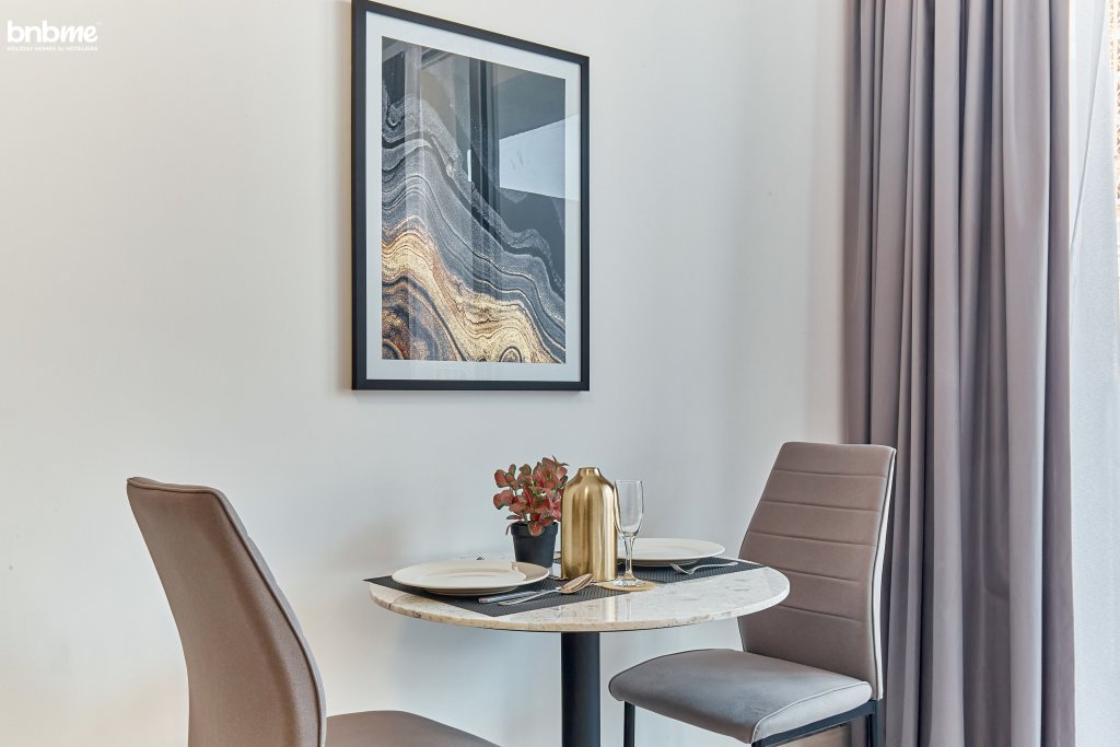 Дубай: Апартаменты bnbmehomes | Modern Luxury Studio in heart of JVC-419