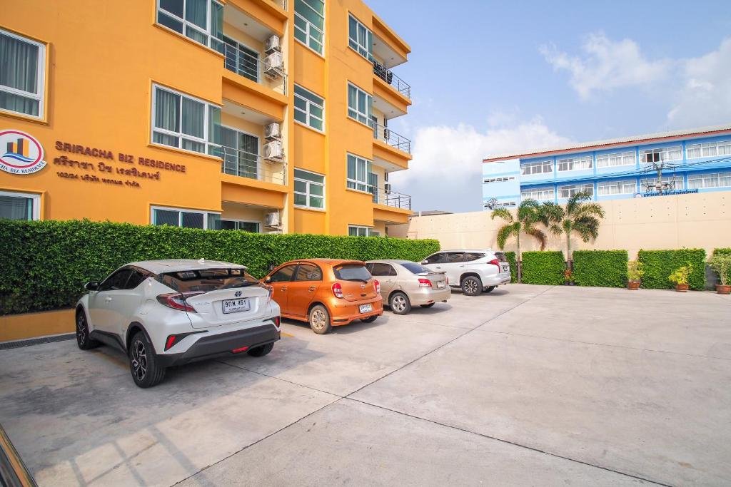 Сирача: OYO 761 Sriracha Biz Residence