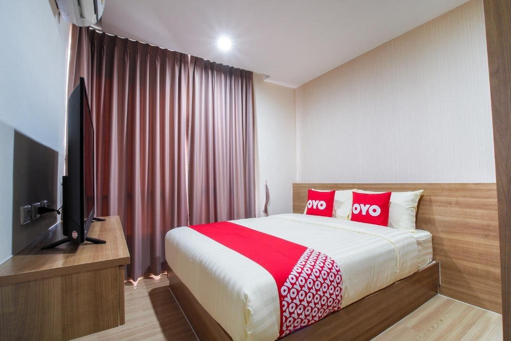 Сирача: OYO 761 Sriracha Biz Residence