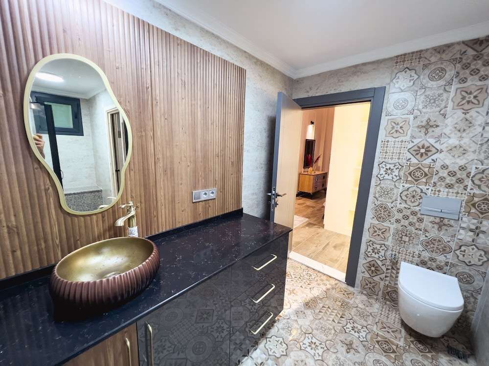 Йомра: Kartal Konağı