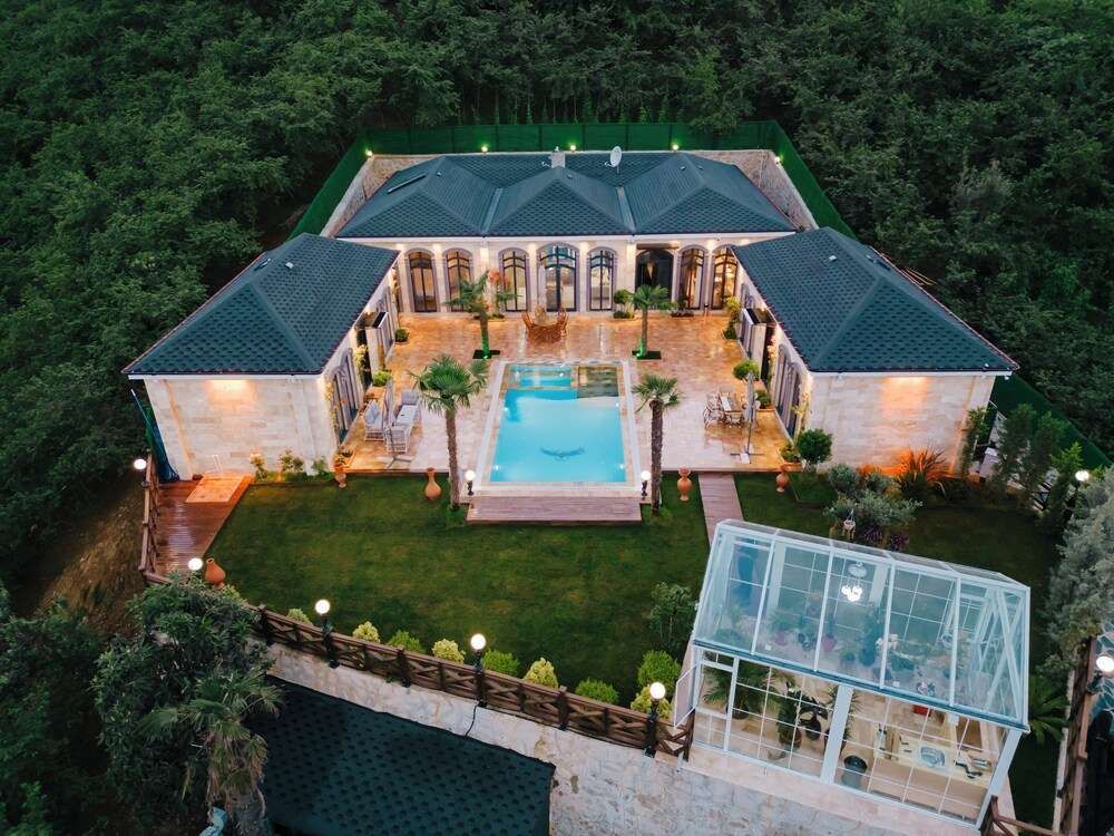 Йомра: Kartal Konağı
