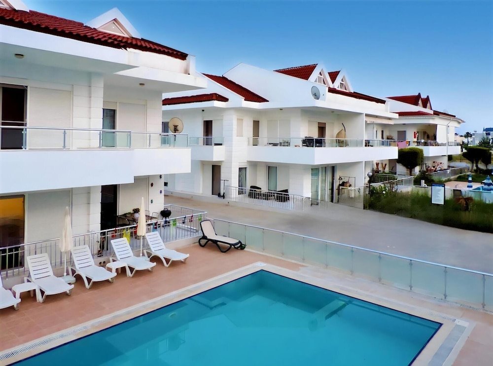 Белек: Chic Duplex House With Shared Pool In Antalya