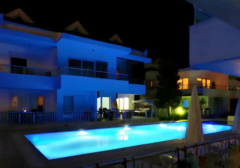 Белек: Chic Duplex House With Shared Pool In Antalya