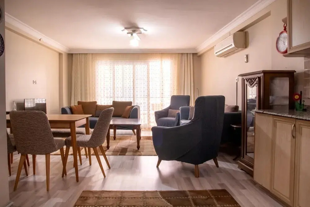 Кушадасы: Flat w Balcony 3 min to Kusadasi Beach