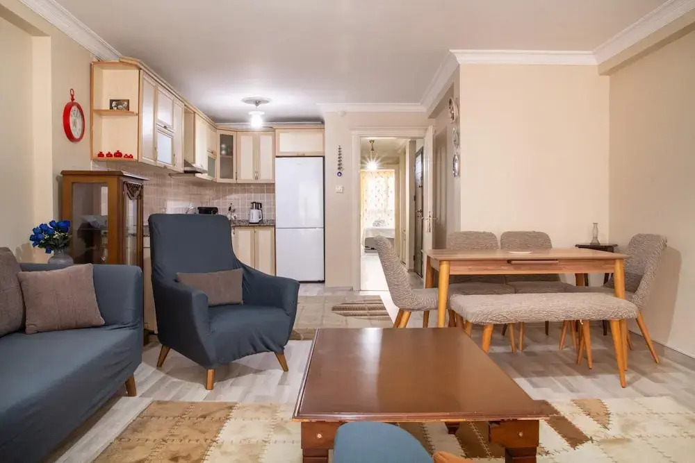 Кушадасы: Flat w Balcony 3 min to Kusadasi Beach