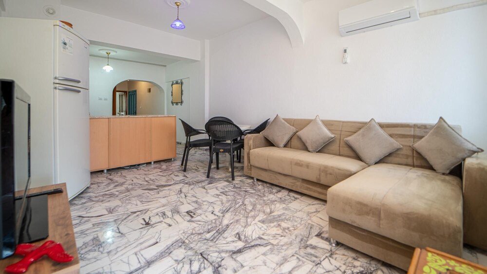 Cozy Flat With Balcony 1 min to Beach in Fethiye — фото 5