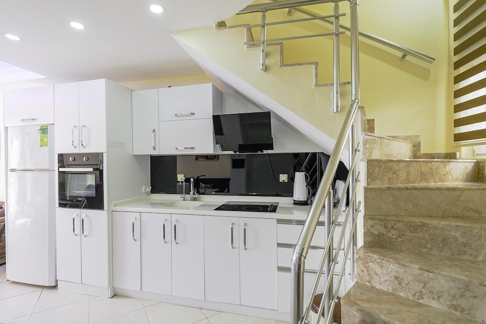 Chic Villa w Patio 5 min to Beach in Antalya — фото 2