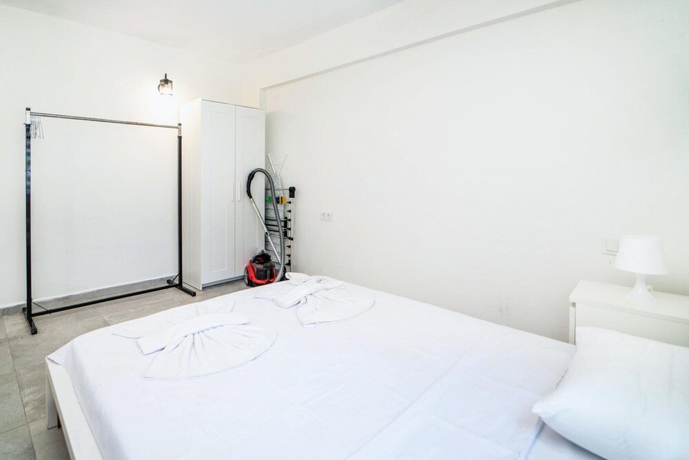 Фетхие: Flat w Shared Pool and Balcony 10 min to Oludeniz