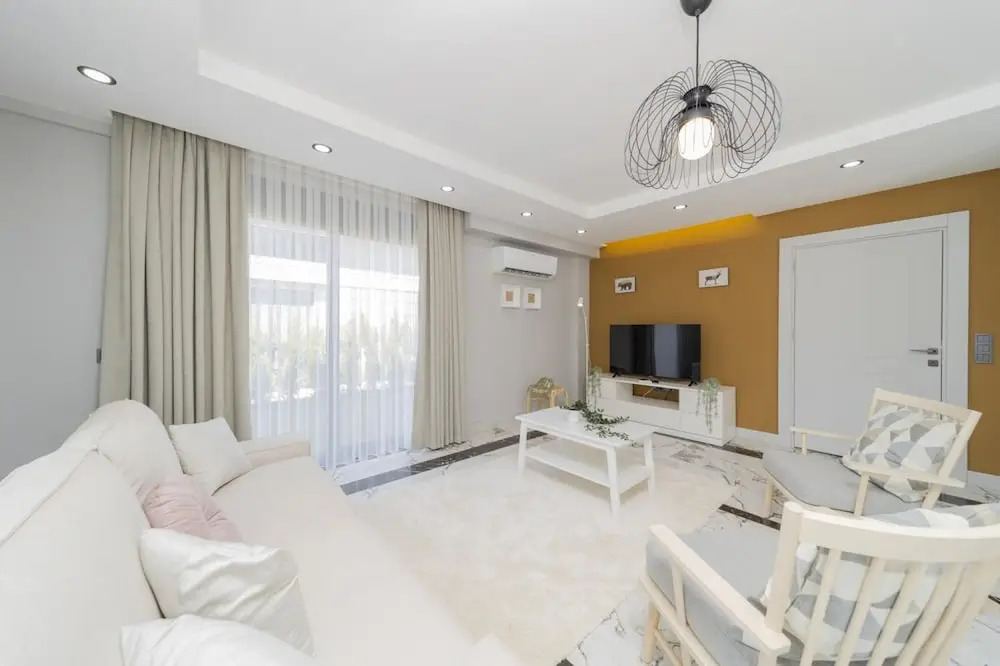Белек: Flat w Pool and Balcony 10 min to Beach in Serik