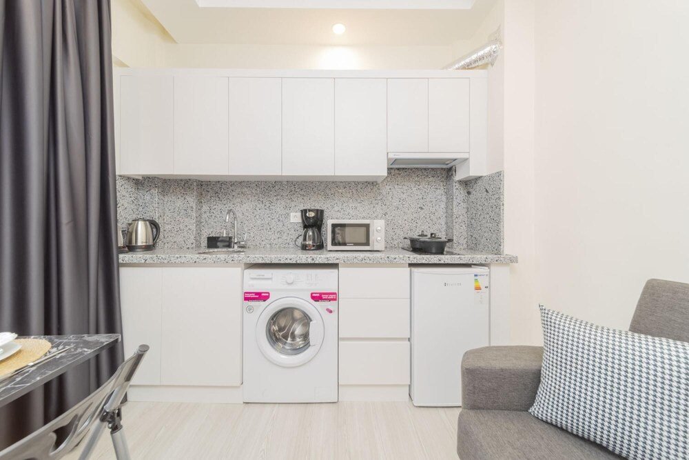 Cozy Flat w Balcony 10 min to Mermerli Beach — фото 6