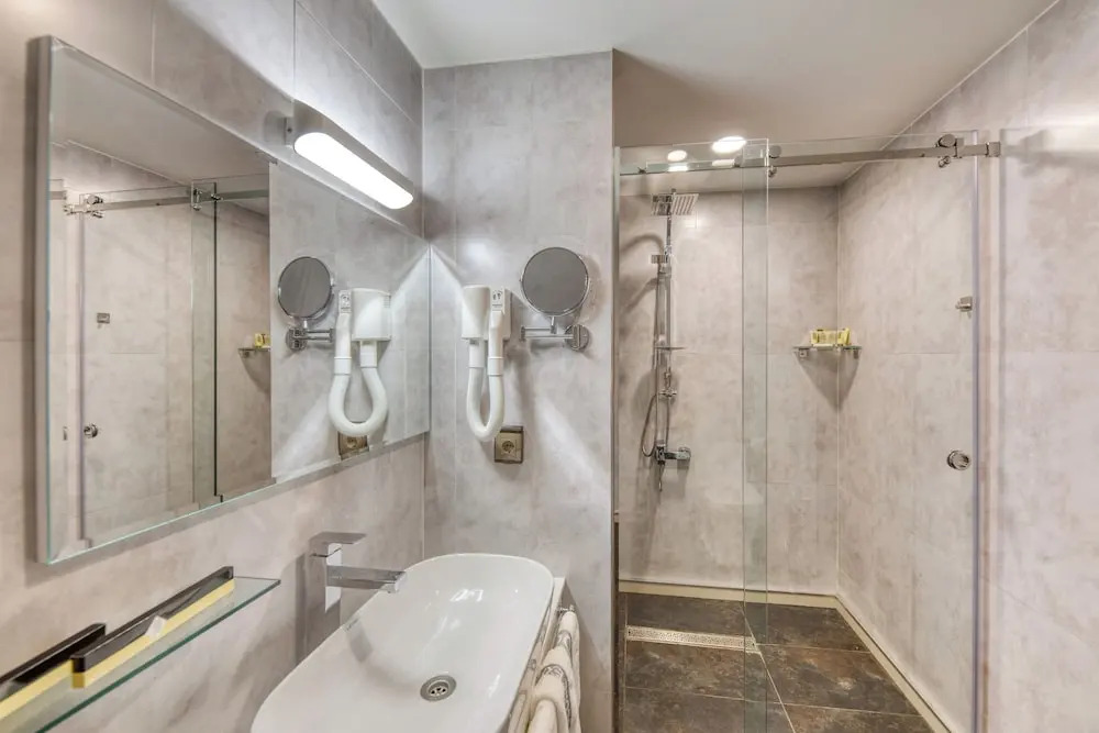 Ереван: Fredex Apartments Hotel