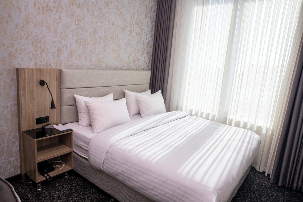 Ереван: Fredex Apartments Hotel