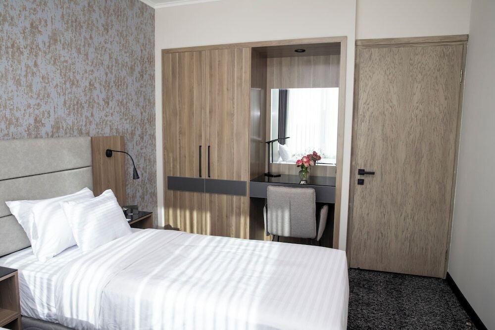 Ереван: Fredex Apartments Hotel