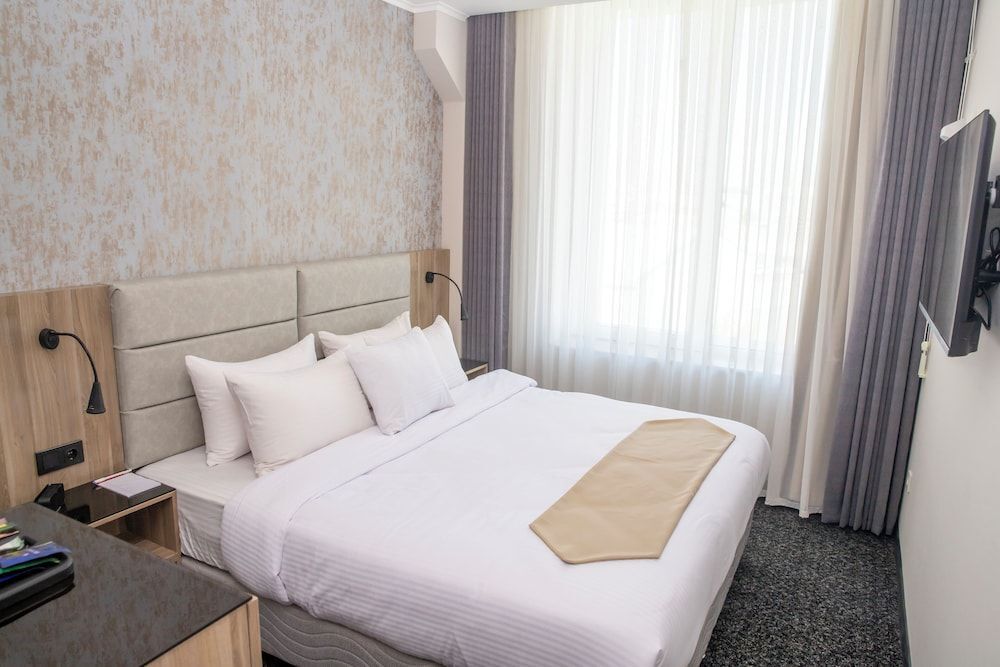 Ереван: Fredex Apartments Hotel