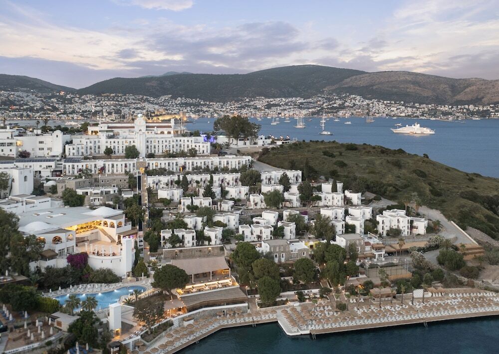 Бодрум: Holiday Inn Resort Bodrum