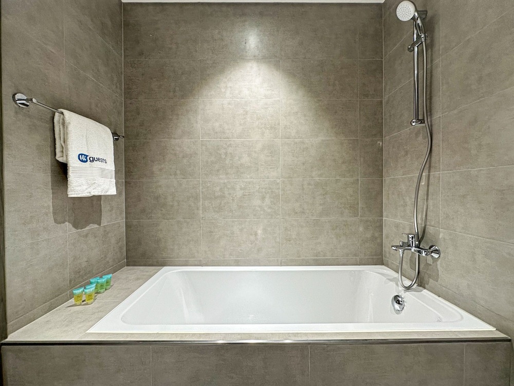 Дубай: HiGuests - District One Residence 15