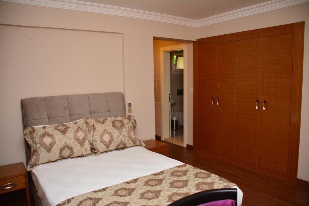 Согучак: Pine Villas & Apartments Kusadasi