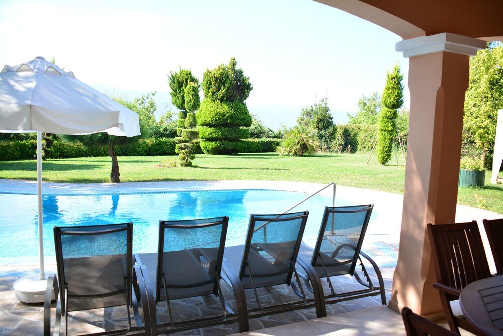 Согучак: Pine Villas & Apartments Kusadasi