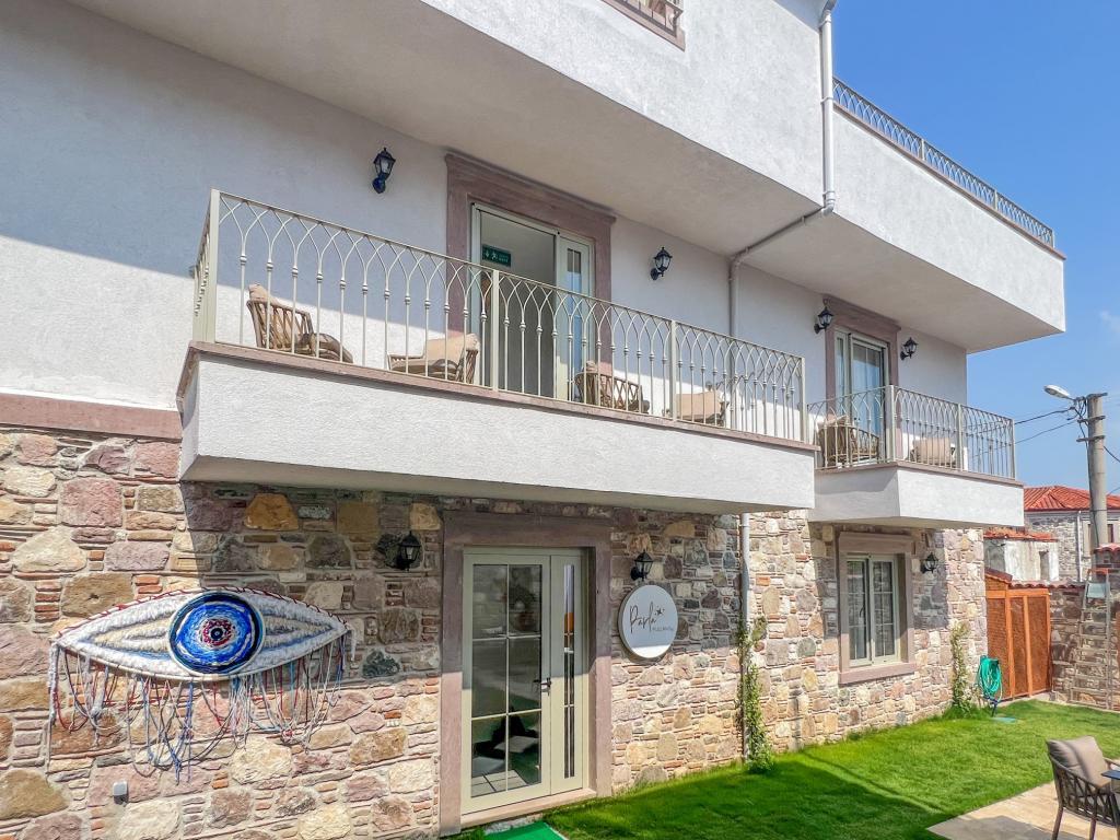 Айвалык: Parla Otel Kucukkoy