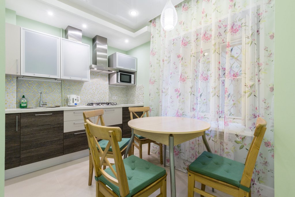 Санкт-Петербург: Апартаменты Feelathome у Спаса на Крови