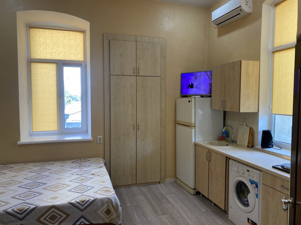 Евпатория: Квартира Студия на Кирова 82