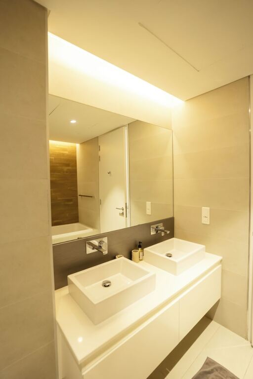 Дубай: Nasma Luxury Stays - Bluewaters Residences Building 4