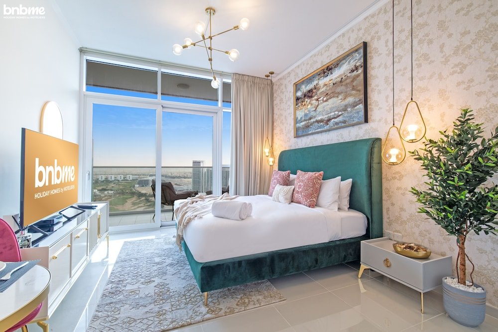 Дубай: bnbme | Damac Hills Carson Tower | STUDIO