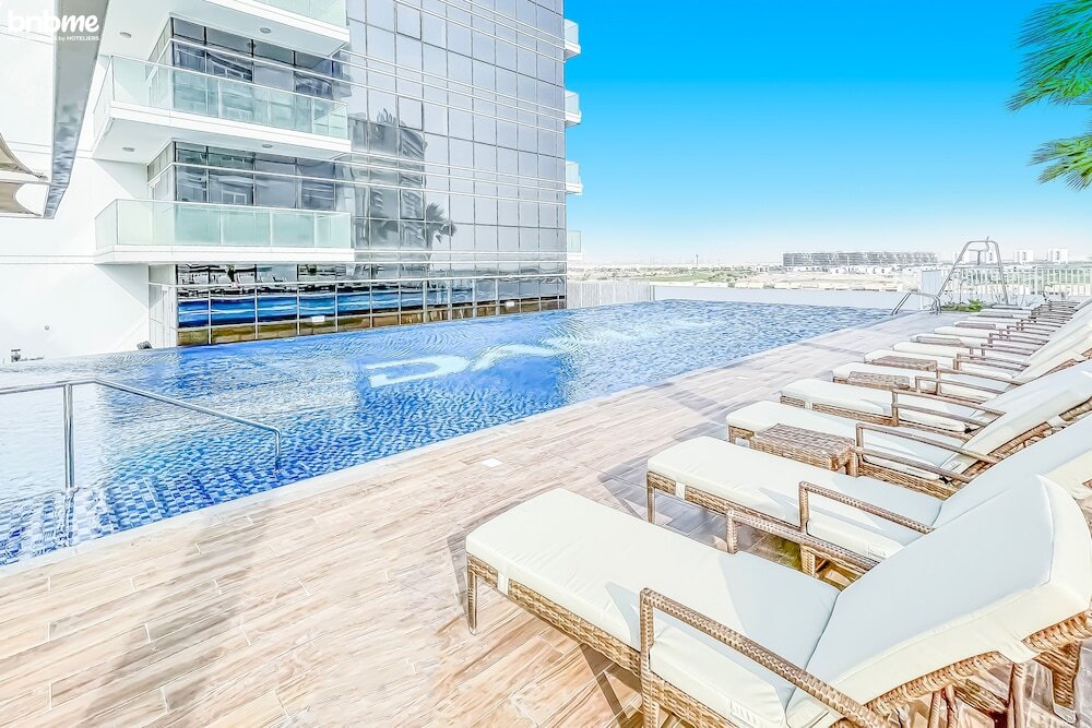 Дубай: bnbme | Damac Hills Carson Tower | STUDIO