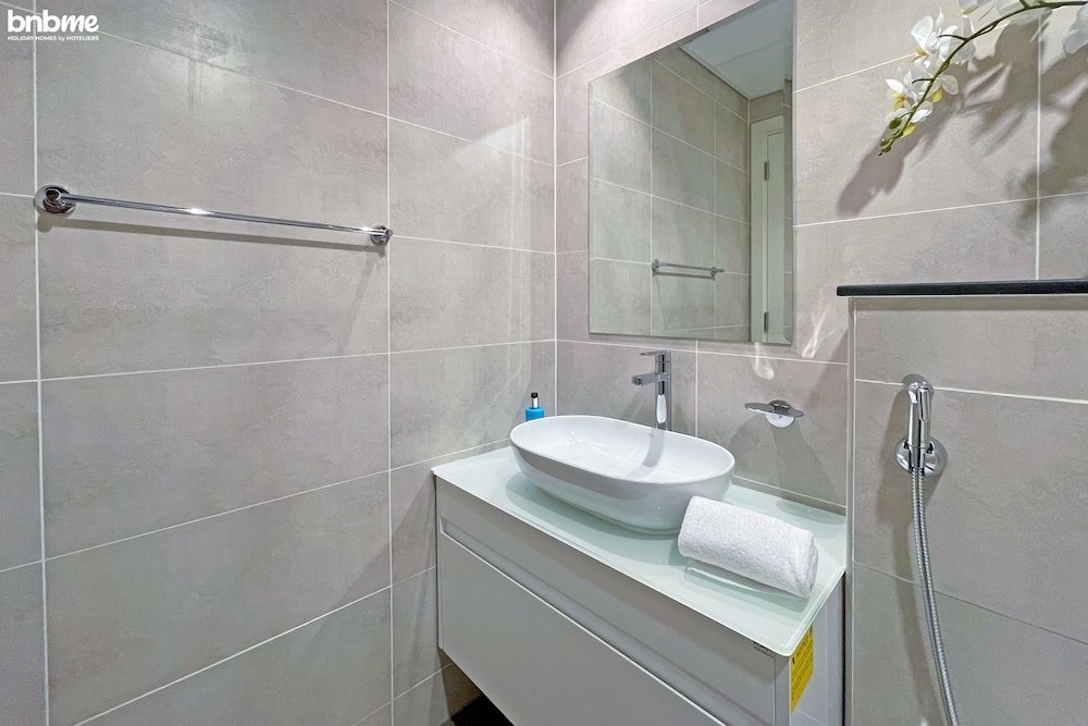Дубай: bnbme | Damac Hills Carson Tower | STUDIO