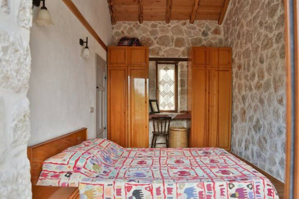 Кумлуджа: Частный дом Olympos Stone House