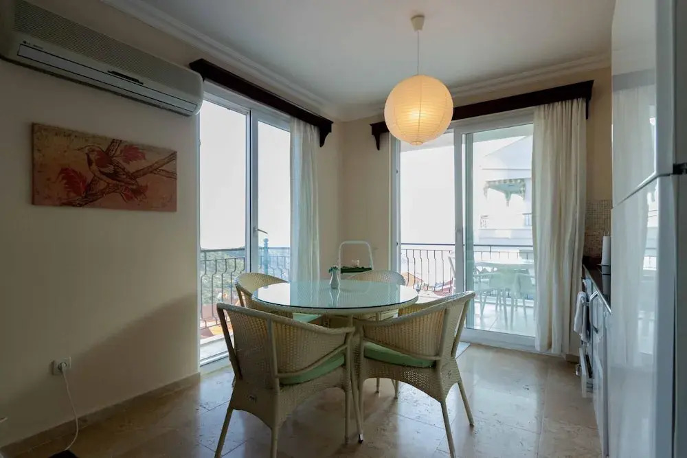 Каш: Sea View Flat 5 min to Ancient City in Kas