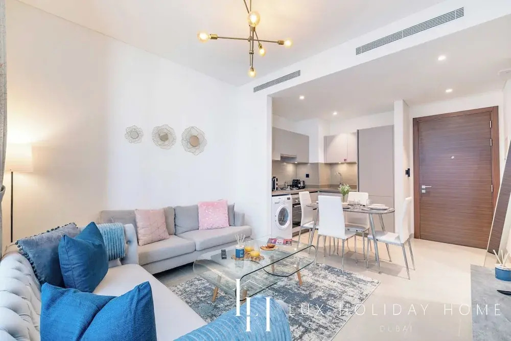 Дубай: LUX  The Executive Sobha Suite 2