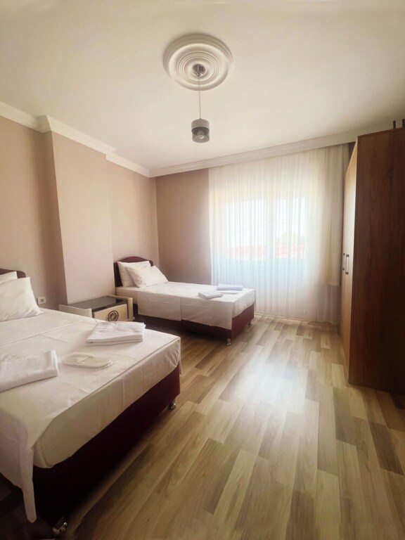 Арсин: Seabird Suite Hotel