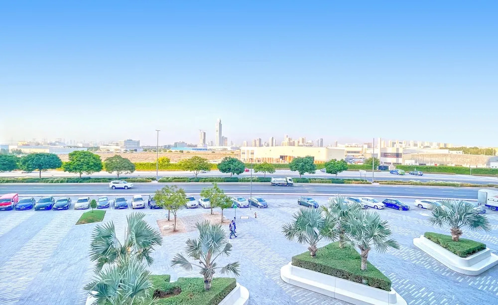 Аджман: bnbme | Midtown By Deyaar Afnan District | STUDIO