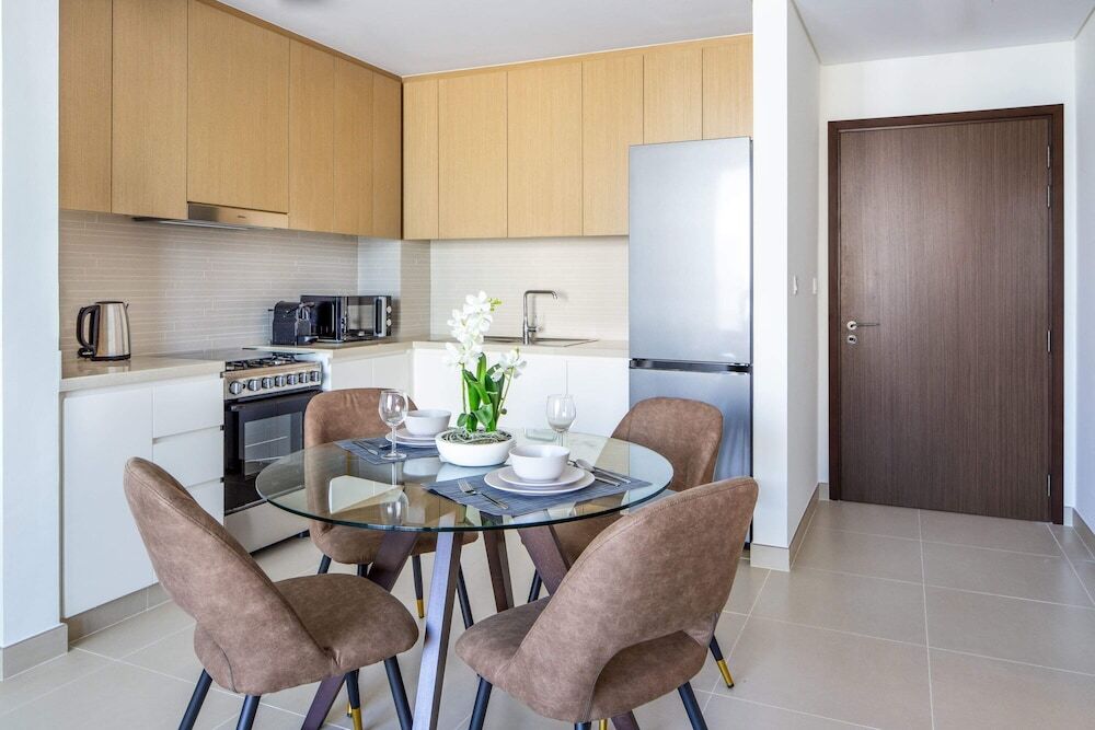 Дубай: Silkhaus 52|42, Dubai Marina