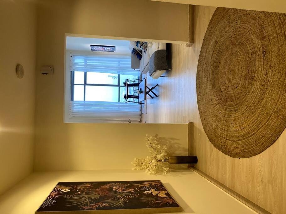 Аджман: Amazing 1-bedroom Seaview Hotel Apartment