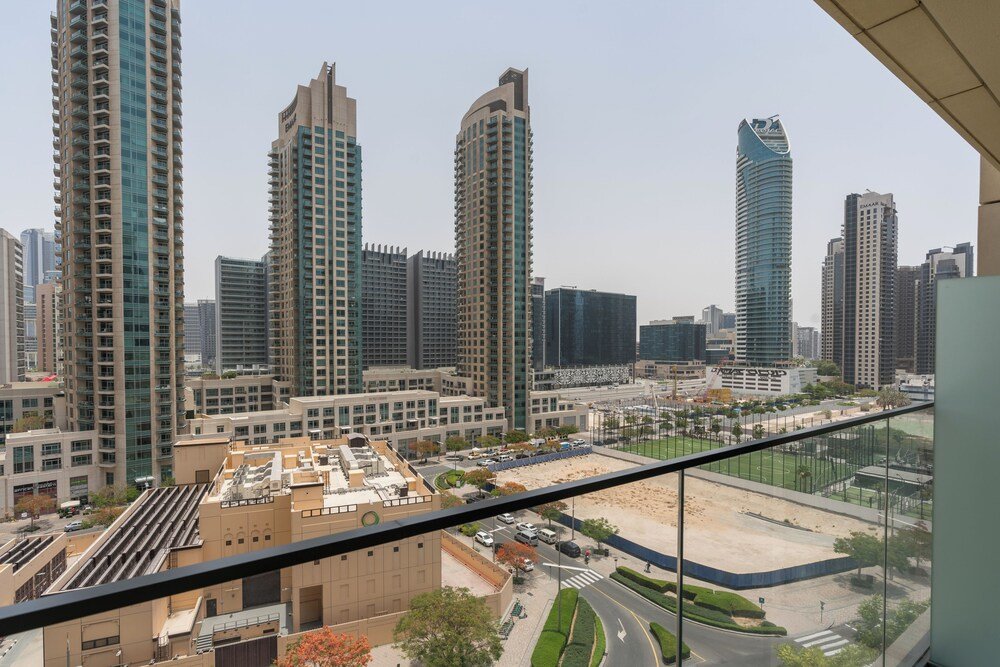 Дубай: Luxury Burj Royale in the heart of Downtown